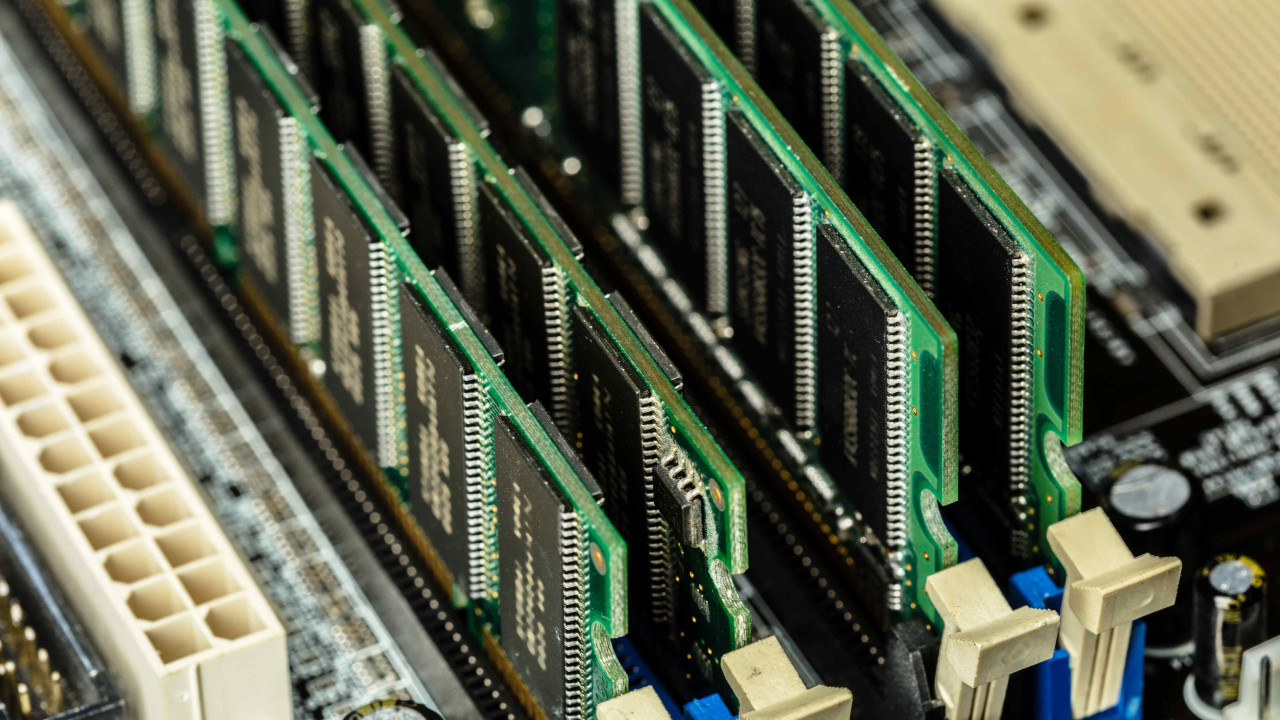 Nowe opóźnienia PS6 i podwyżki Switch 2 przez kryzys z RAM-em