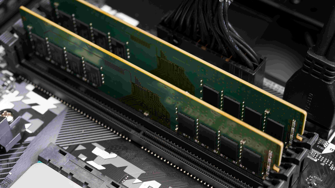 Sony: wyższe ceny dla lojalnych graczy PS5 z powodu RAM