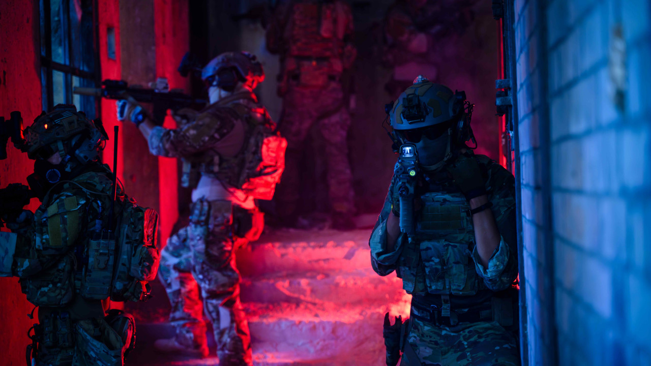 Nowy FPS dla fanów Battlefielda ujawnia korporacyjne absurdy