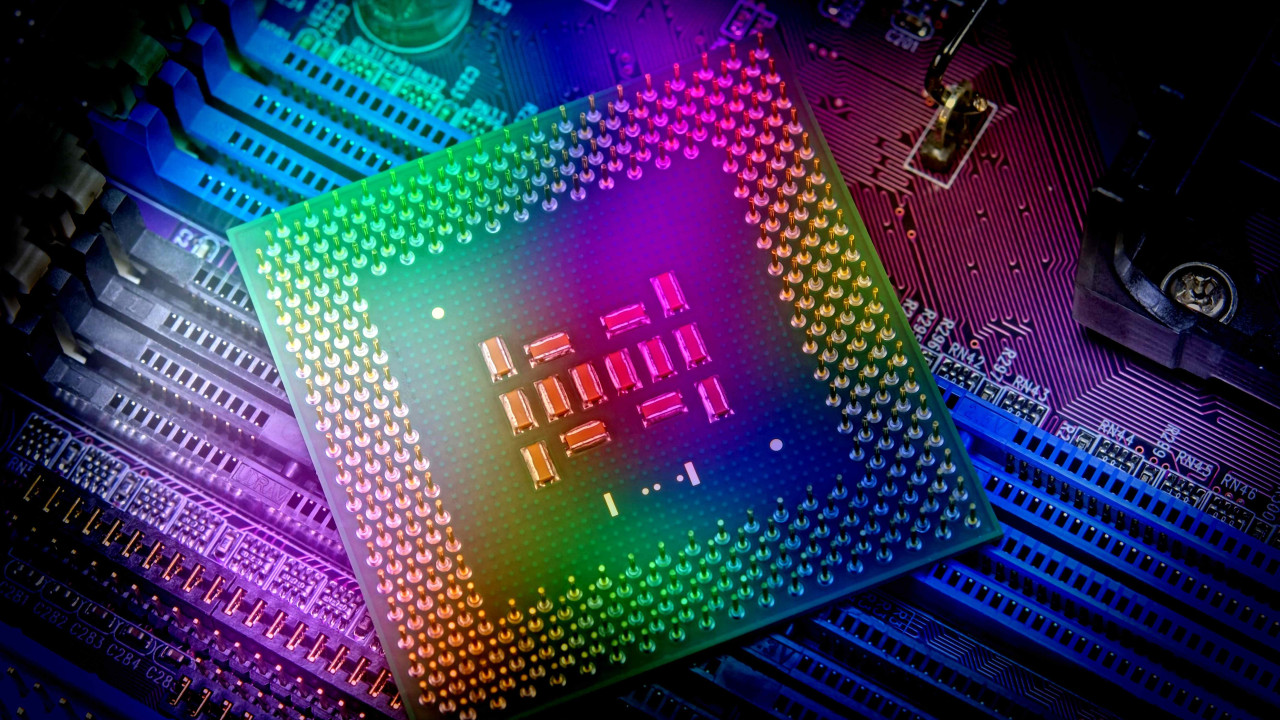 Podwyżka cen procesorów Intela o 10% z powodu rozwoju AI