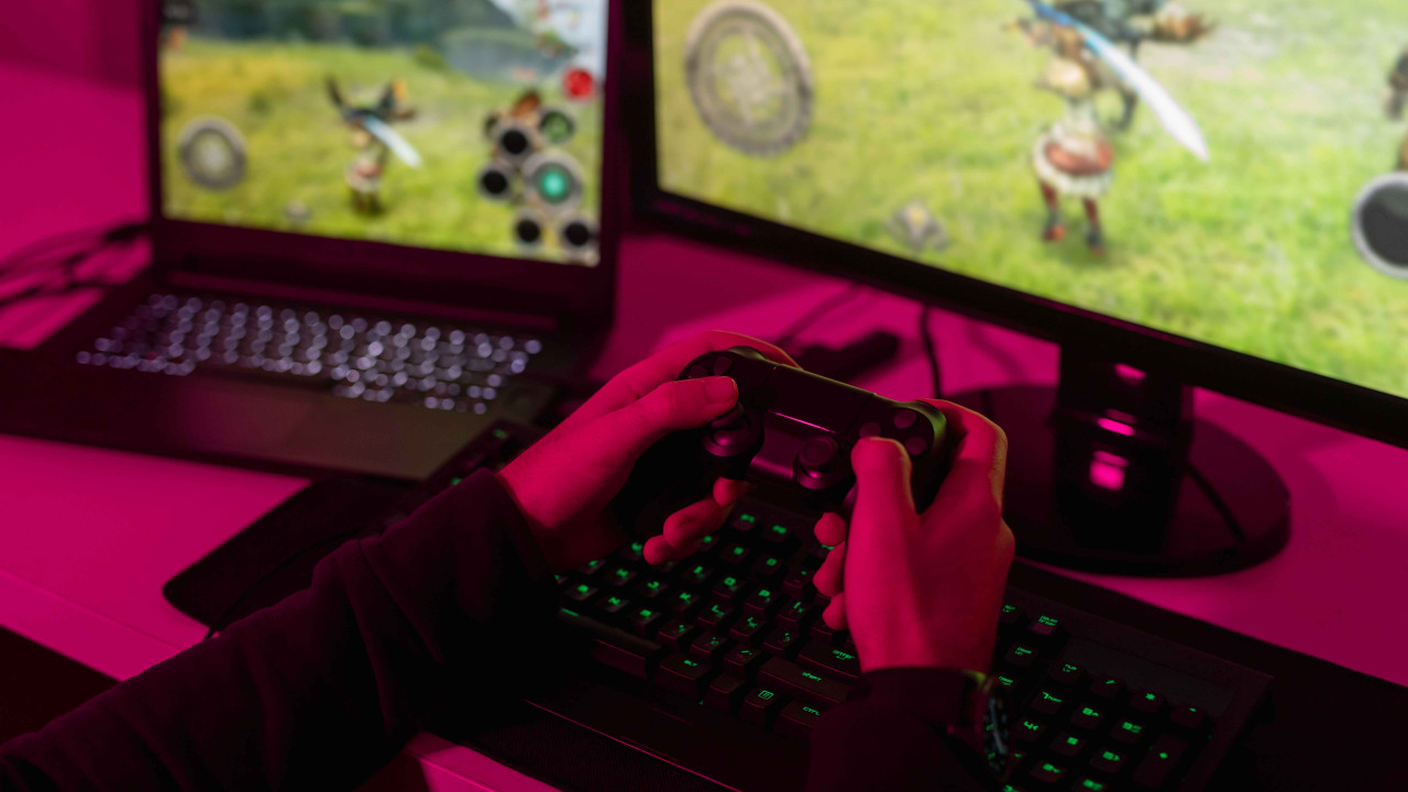 Gracze zachwyceni Crimson Desert, ale walki z bossami irytują