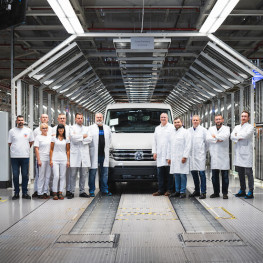 Rozpoczęła się produkcja nowego Volkswagena Craftera