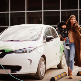 Renault rejestruje znak towarowy w Rosji, powrotu nie planuje