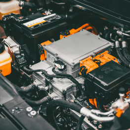 Dlaczego elektryczny silnik zachwyca bardziej niż V8?