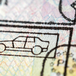 Prawo jazdy z nieistniejącego kraju na granicy: zaskakujący przypadek