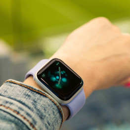 Najlepszy tani smartwatch teraz dostępny z 45% rabatem!