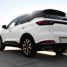 Napęd 4x4 w SUV-ie: Czy ma sens przy jeździe wyłącznie po asfalcie?